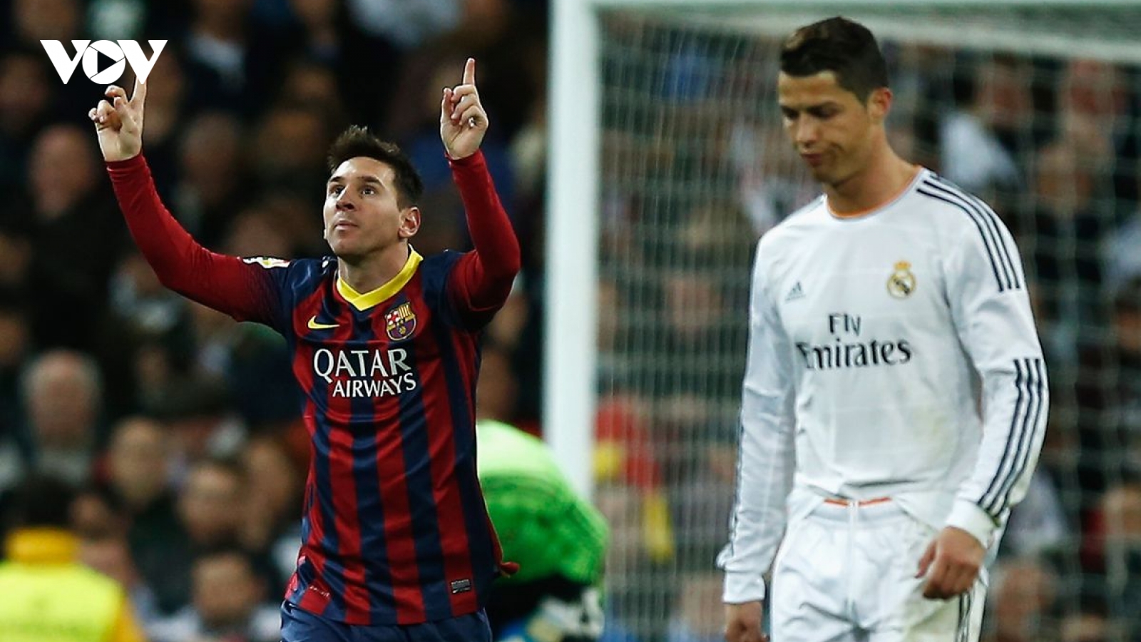 Ngày này năm xưa: Messi làm "lu mờ" Ronaldo trong trận Siêu kinh điển