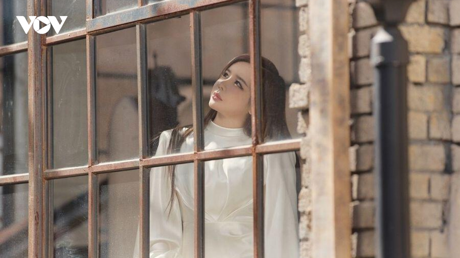 Park Bom sẽ tái xuất với “DoReMiFaSol”