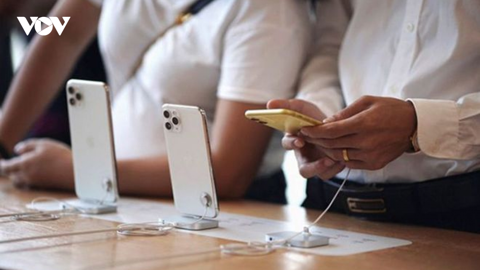 Apple sẽ đạt doanh số iPhone kỷ lục trong năm nay