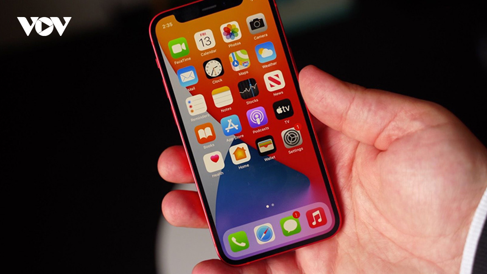 Apple phải bồi thường tiền cho Samsung vì iPhone 12 mini