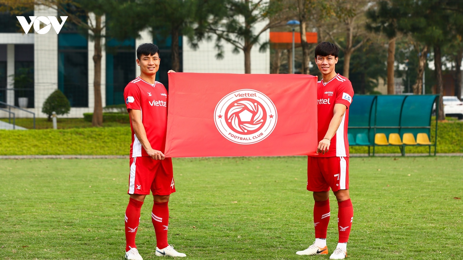 Viettel FC công bố chính thức logo mới, đậm đà "chất lính"