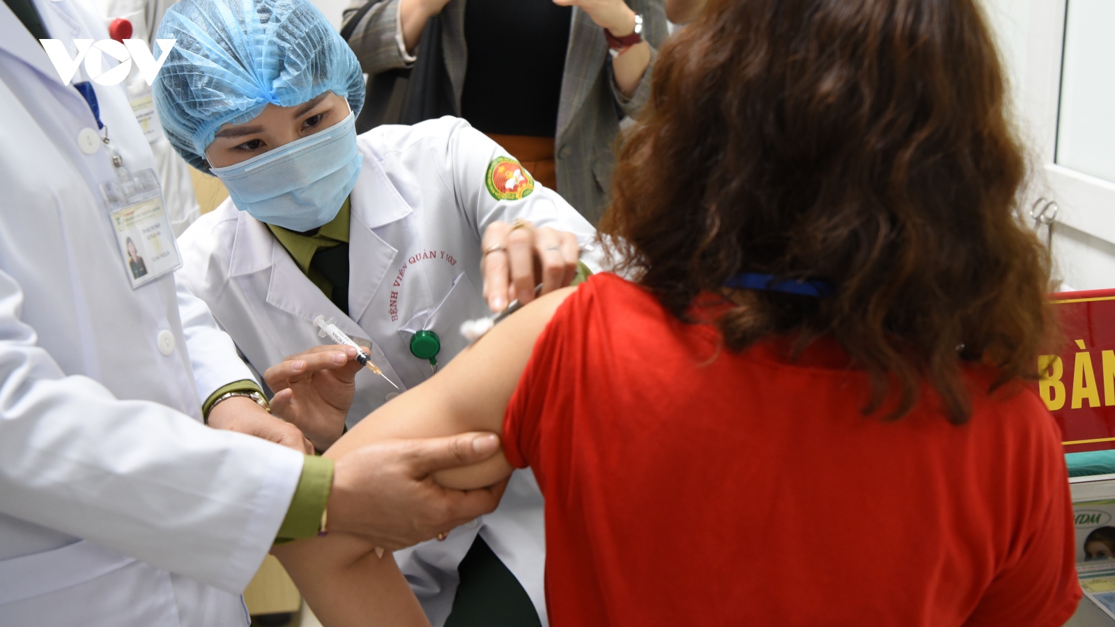 “Việt Nam phấn đấu có một vaccine COVID-19 tự sản xuất trong năm 2021”