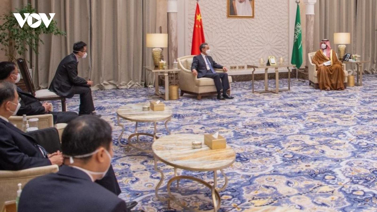 Ngoại trưởng Trung Quốc thăm Trung Đông: Cạnh tranh ảnh hưởng với Mỹ?