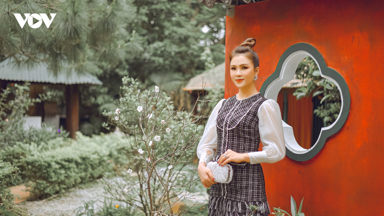 Diễm Hương không chạnh lòng khi Thúy Ngân nổi tiếng hơn mình