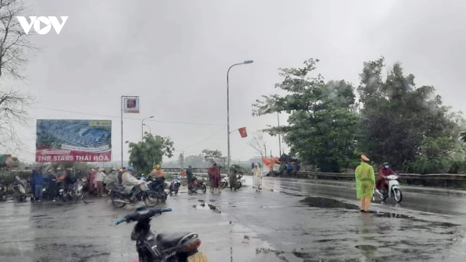 Truy tìm tài xế gây tai nạn chết người rồi bỏ trốn