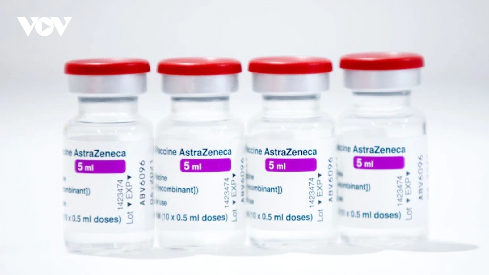 Vaccine AstraZeneca nên được tiêm cách nhau 12 tuần để có hiệu quả cao nhất