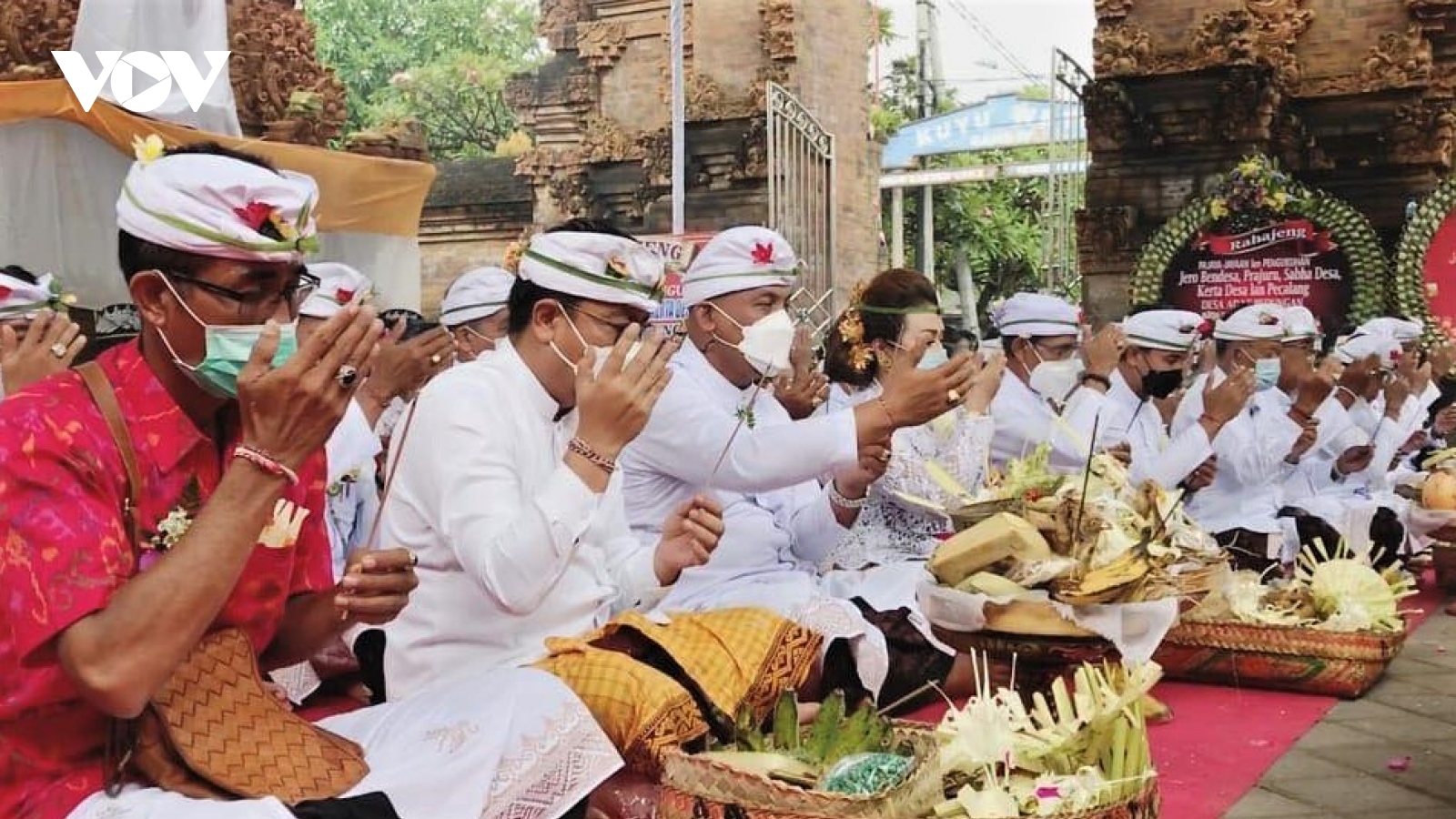 Bali (Indonesia) tạm dừng hoạt động sân bay để đón năm mới của người Hindu