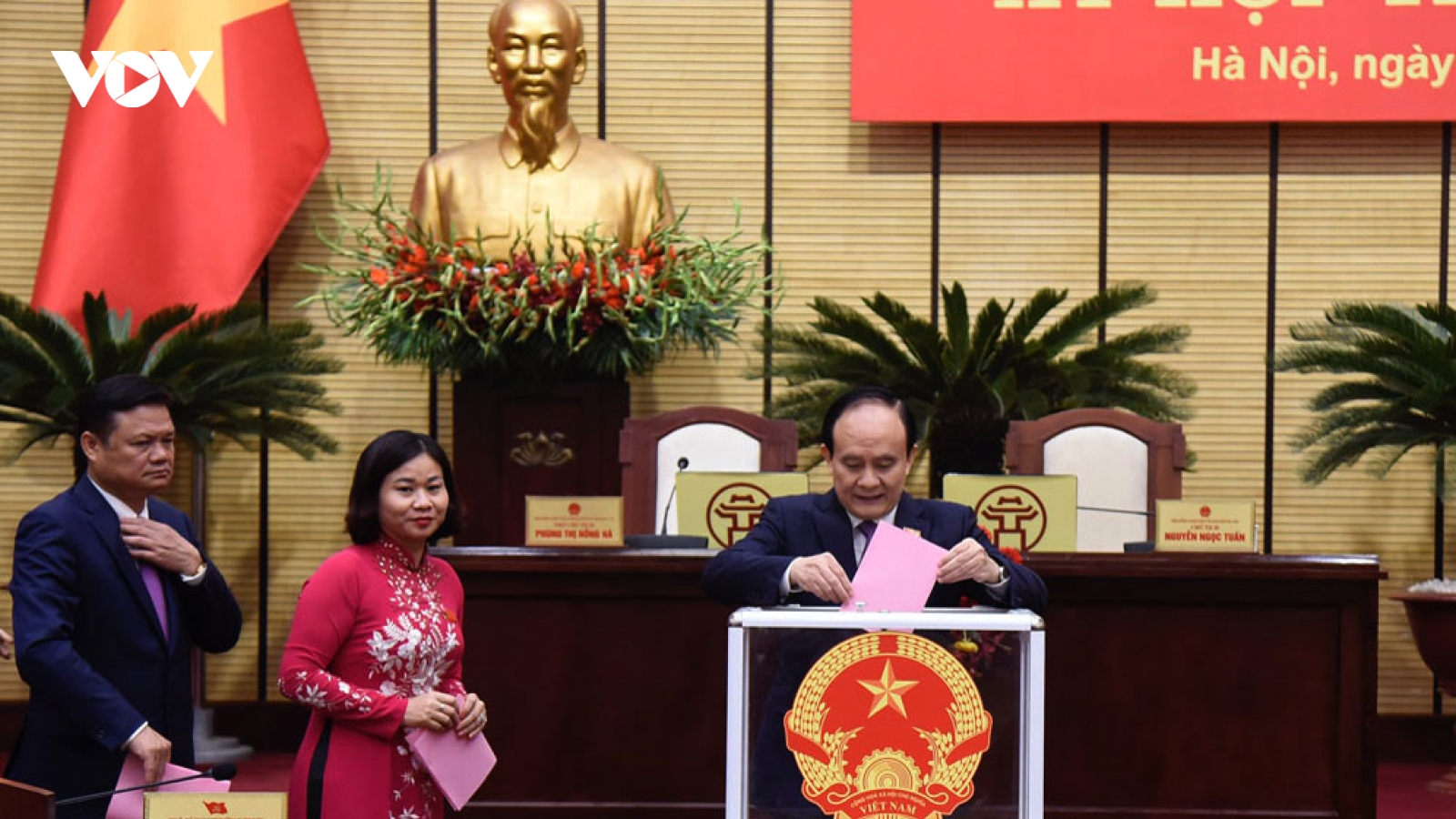 Hà Nội bầu bổ sung 7 Ủy viên UBND thành phố khóa XV