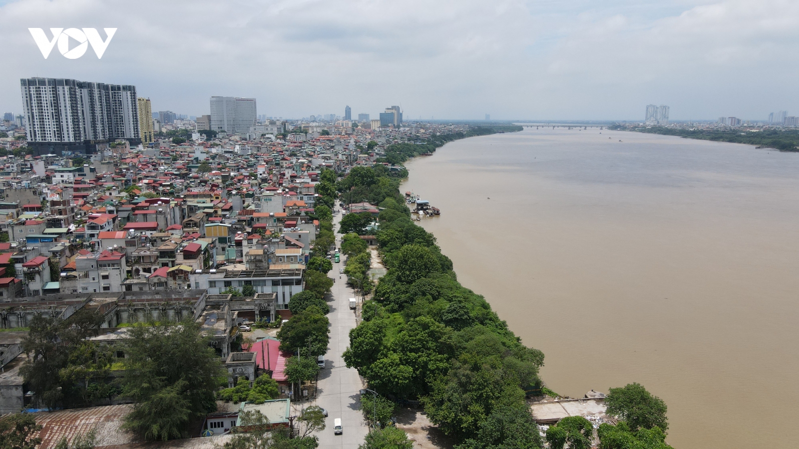 ‘Sốt đất’ ven sông Hồng: 1 tuần giá tăng gấp đôi, gấp ba
