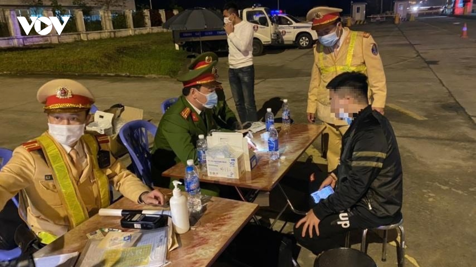 Sử dụng cần sa, tài xế bị xử phạt vì dương tính với ma túy