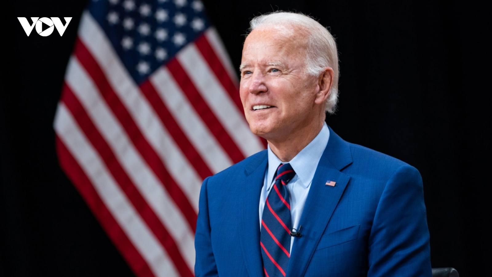 Lời hứa vaccine của Biden thành công nhờ thành tựu của Trump?