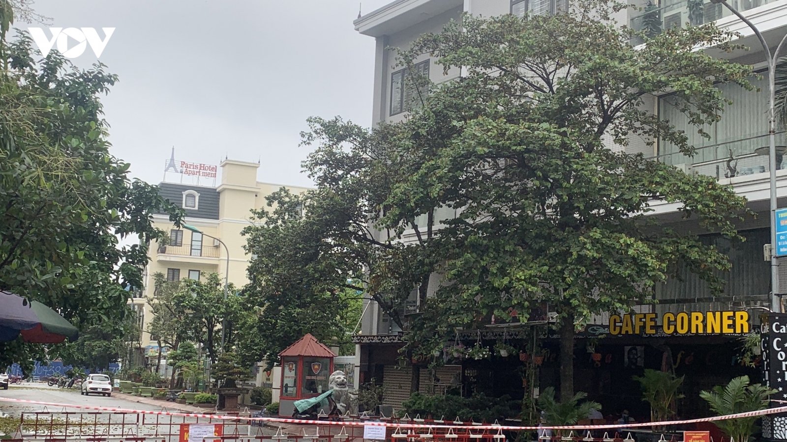 Phong tỏa 5 địa điểm, hàng nghìn học sinh nghỉ học do liên quan đến ca mắc Covid-19