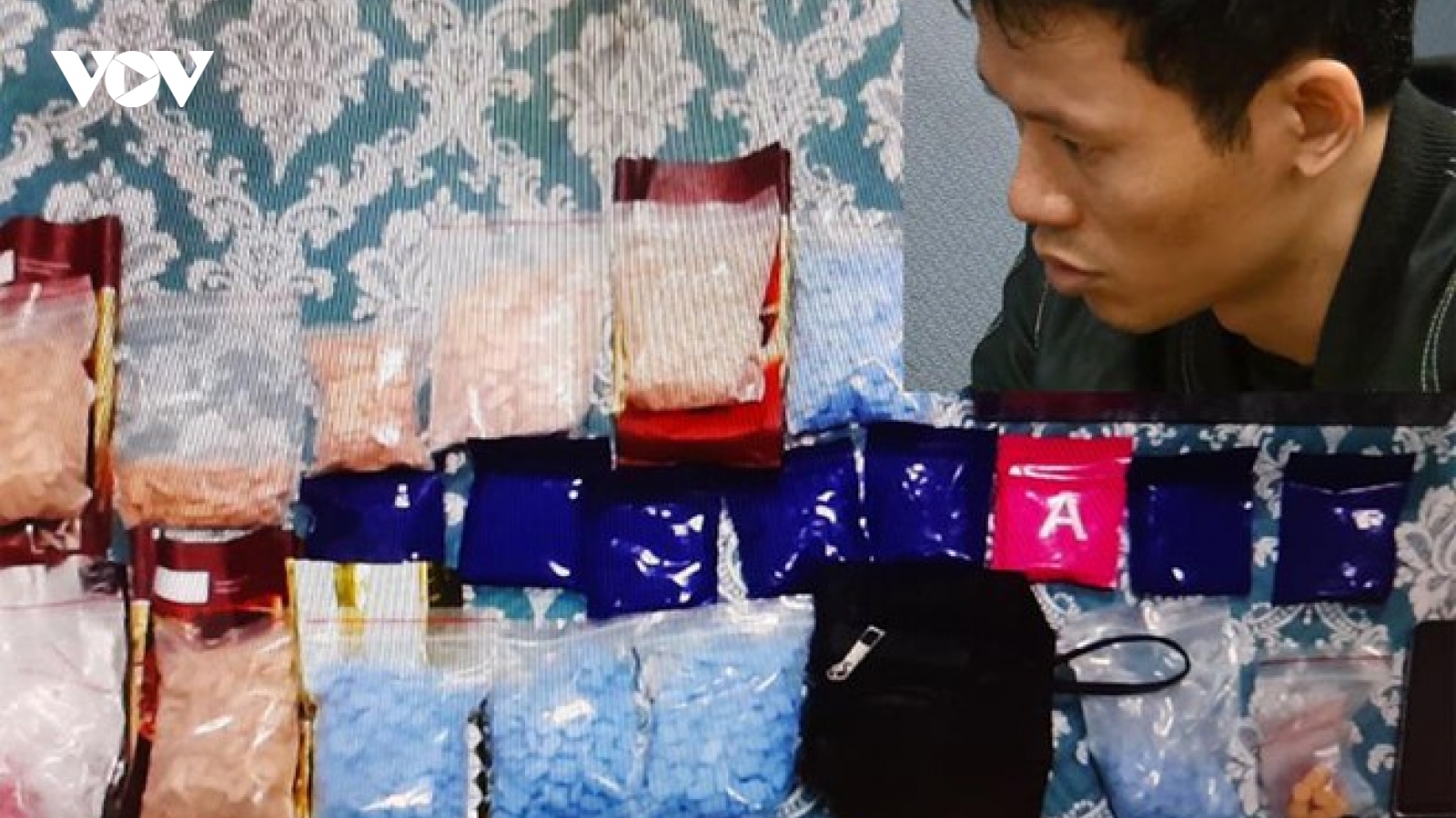 Nóng 24h: Lập phòng "bay lắc" tại bệnh viện tâm thần