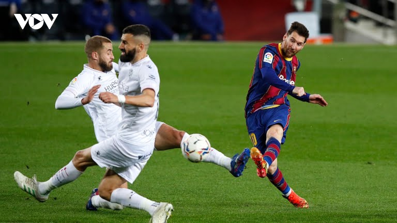 Messi bứt tốc trong cuộc đua vua phá lưới La Liga 2020/2021
