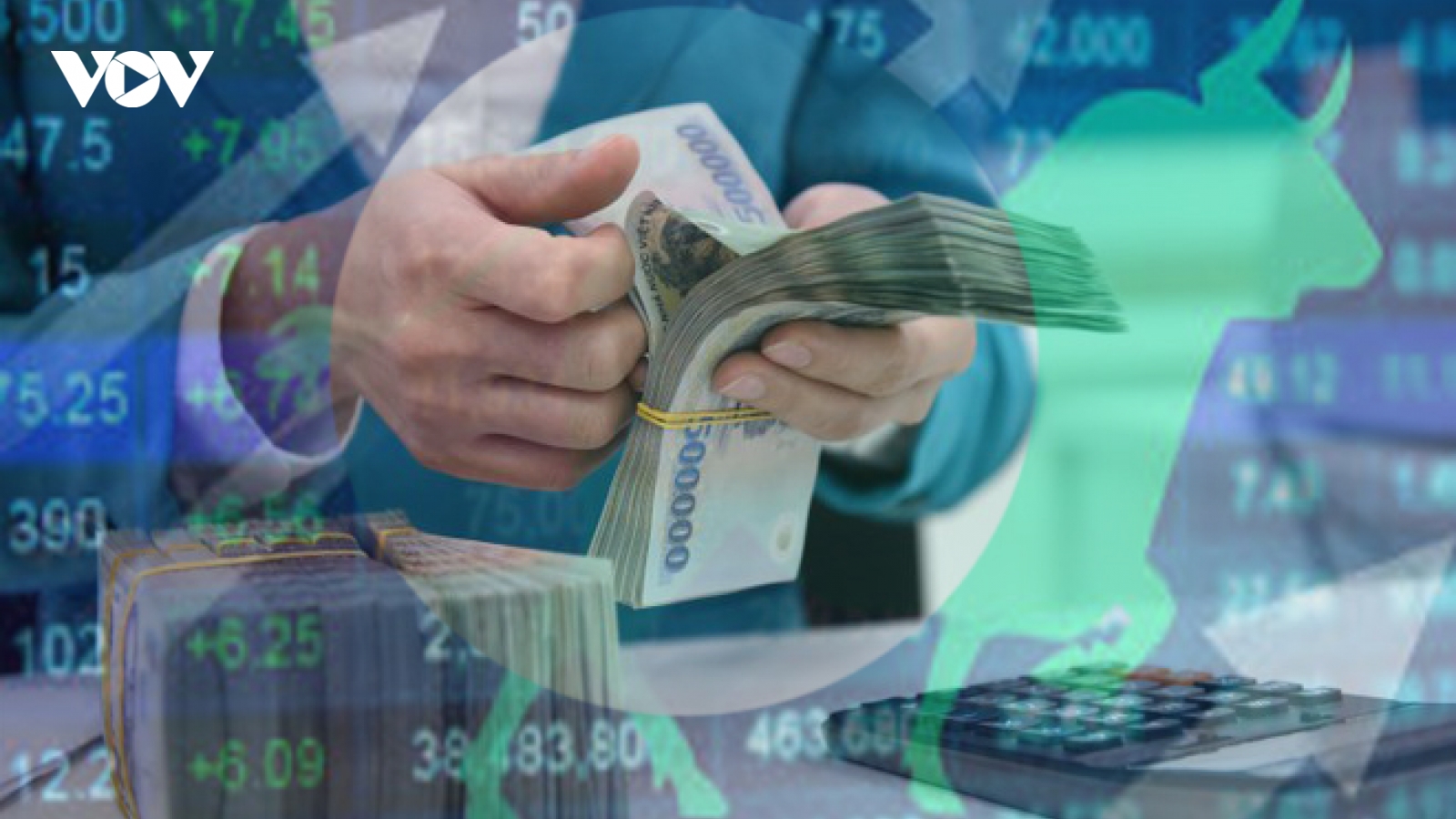 Tín dụng tăng trưởng chậm, dòng tiền “đổ” vào chứng khoán tăng 42%