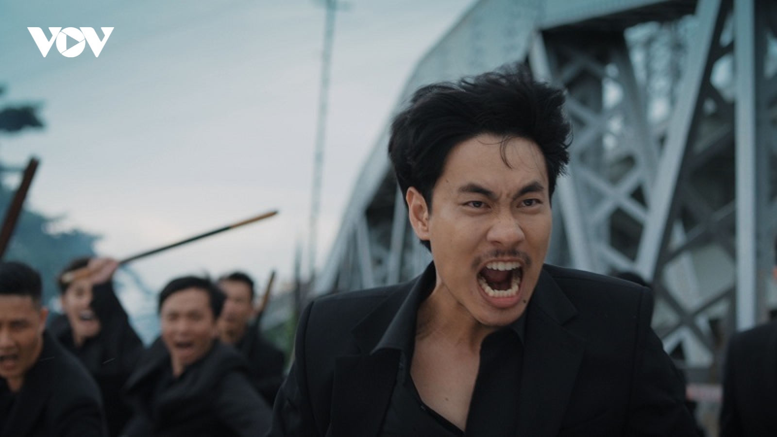 "Chìa khóa trăm tỷ" tung teaser, nhá hàng cảnh hành động của Kiều Minh Tuấn