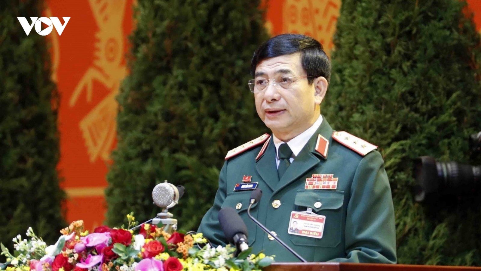 Bộ Quốc phòng giới thiệu hai Thượng tướng ứng cử Đại biểu Quốc hội