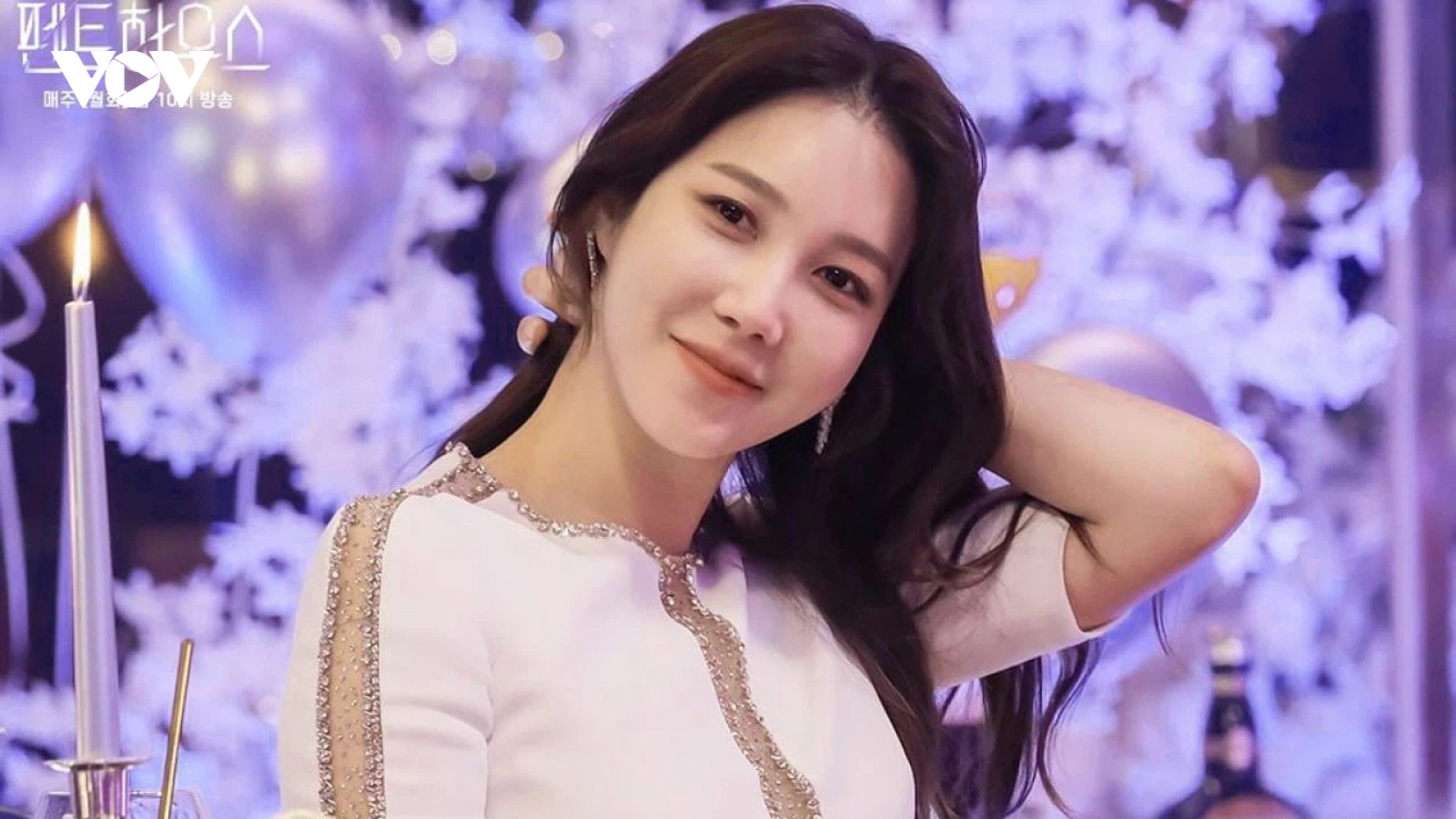 Hé lộ vai diễn của Lee Ji Ah trong siêu phẩm truyền hình "Penthouse 2"