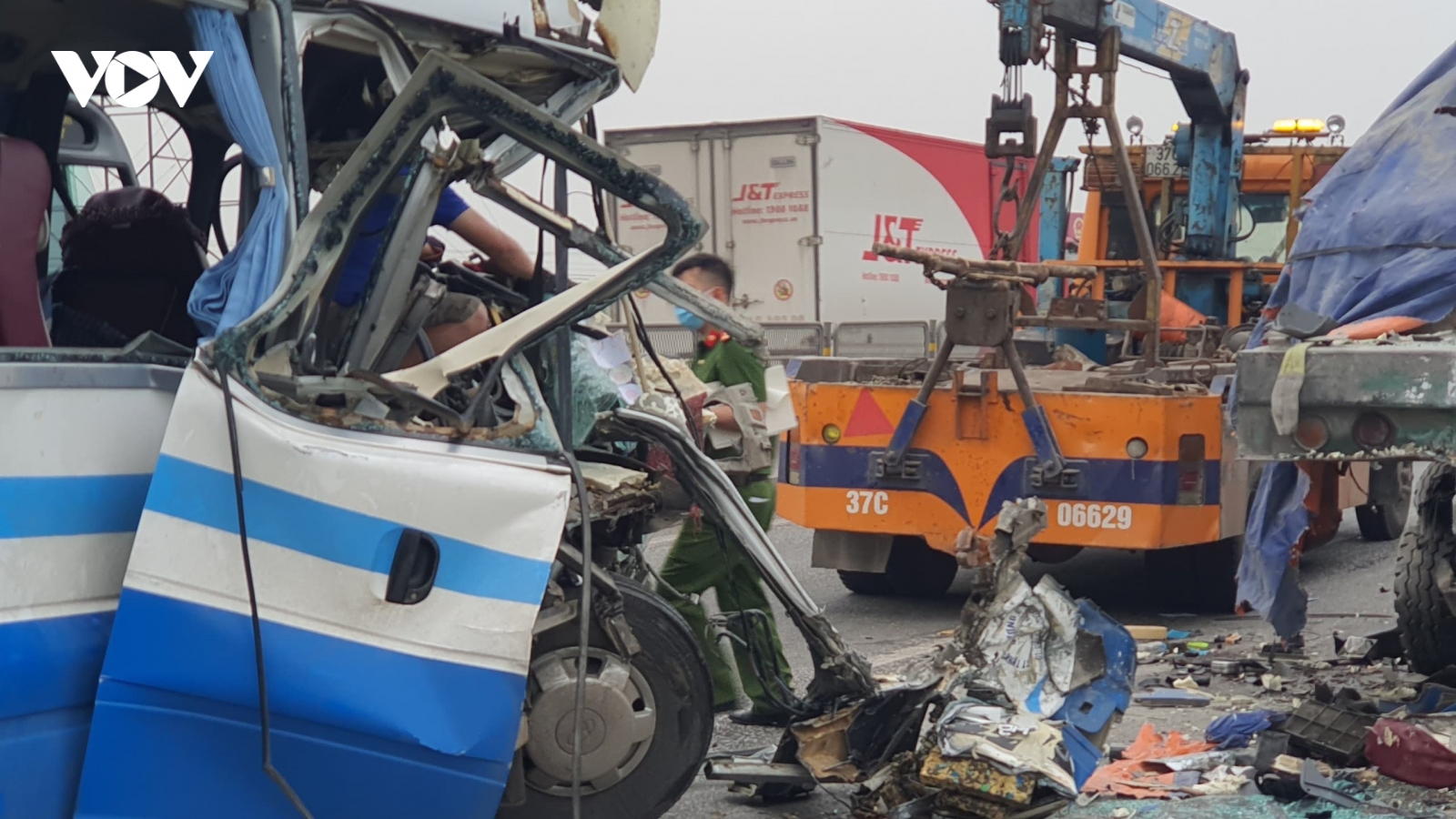 Vụ xe khách chở đoàn người đi lễ gặp nạn ở Nghệ An: Thêm 1 nạn nhân tử vong