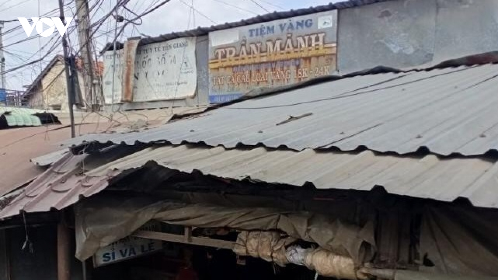Tiệm vàng bị trộm lấy tài sản trị giá khoảng 1 tỷ đồng