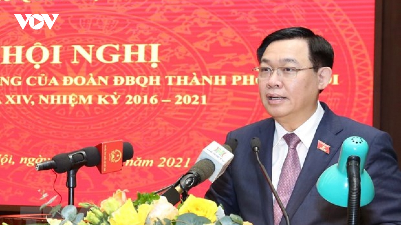 Bí thư Hà Nội Vương Đình Huệ: Vấn đề bức xúc cần được trả lời ngay tại tiếp xúc cử tri
