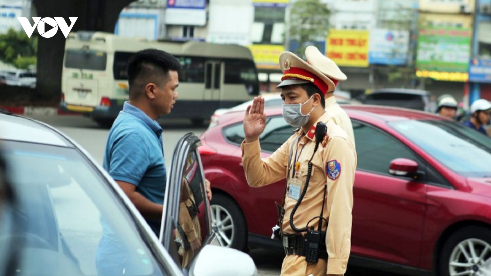 Các lỗi cơ bản mà người lái ô tô phải tránh để không bị phạt