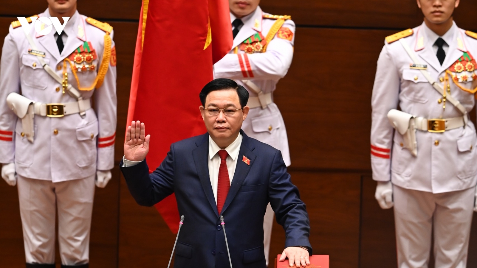 Lãnh đạo Quốc hội các nước gửi thư chúc mừng Chủ tịch Quốc hội Vương Đình Huệ