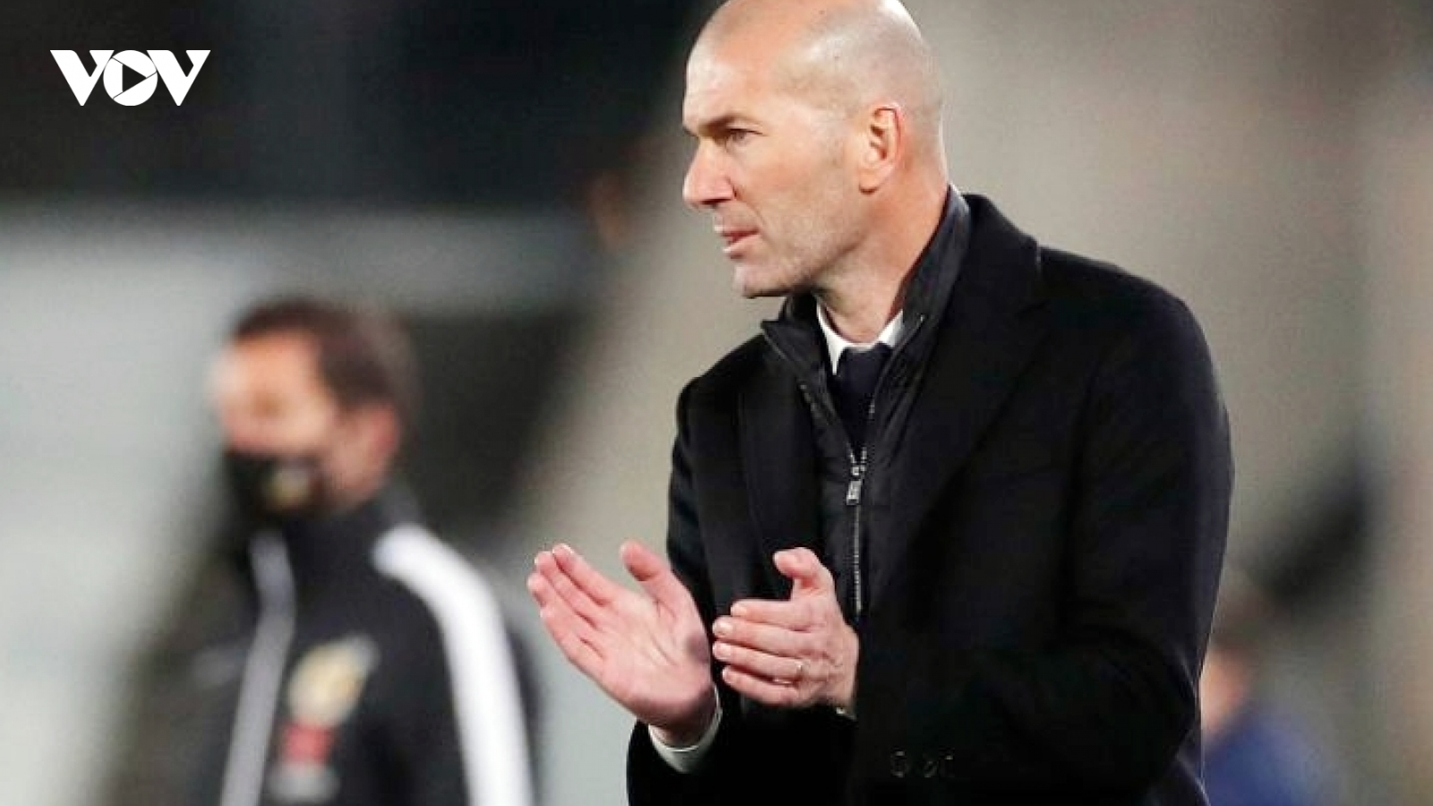 Real Madrid suýt thua Sociedad, HLV Zidane vẫn nói cứng