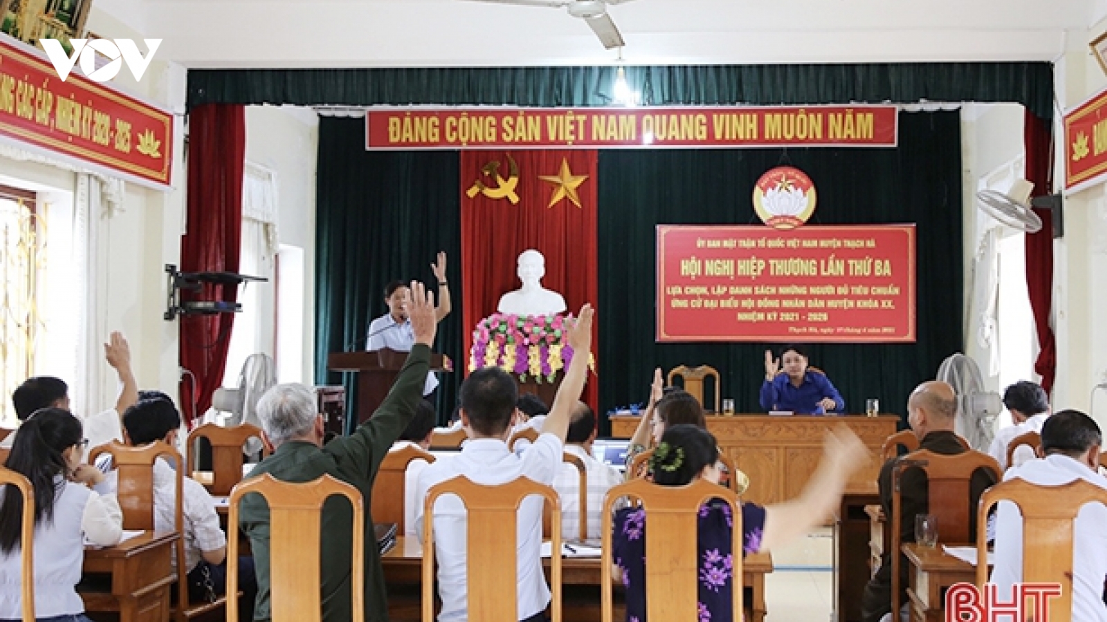 Đồng bào công giáo Hà Tĩnh hướng về ngày hội bầu cử