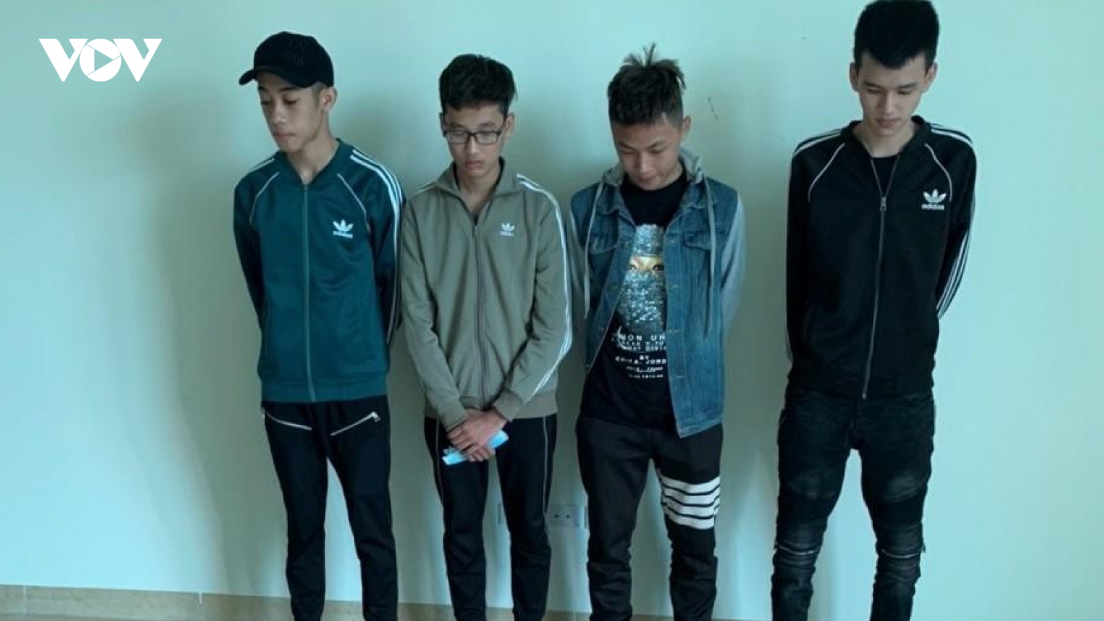 Mâu thuẫn tại tiệc sinh nhật, hai nhóm thanh niên "giải quyết" bằng hung khí