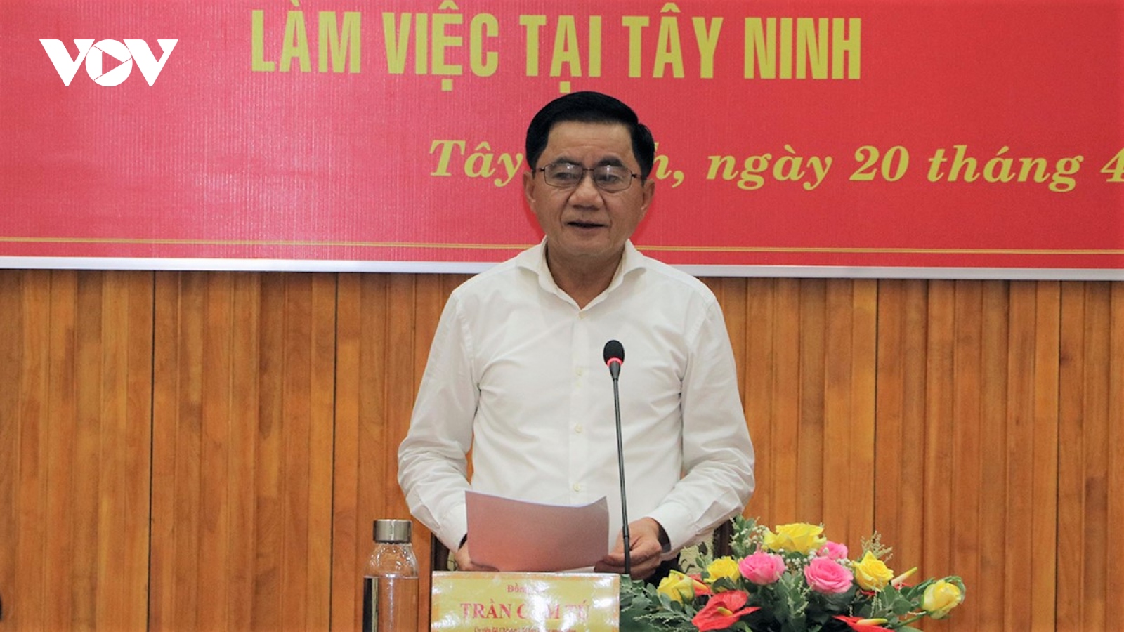 Chủ nhiệm Uỷ ban Kiểm tra T.Ư Trần Cẩm Tú kiểm tra công tác bầu cử tại Tây Ninh