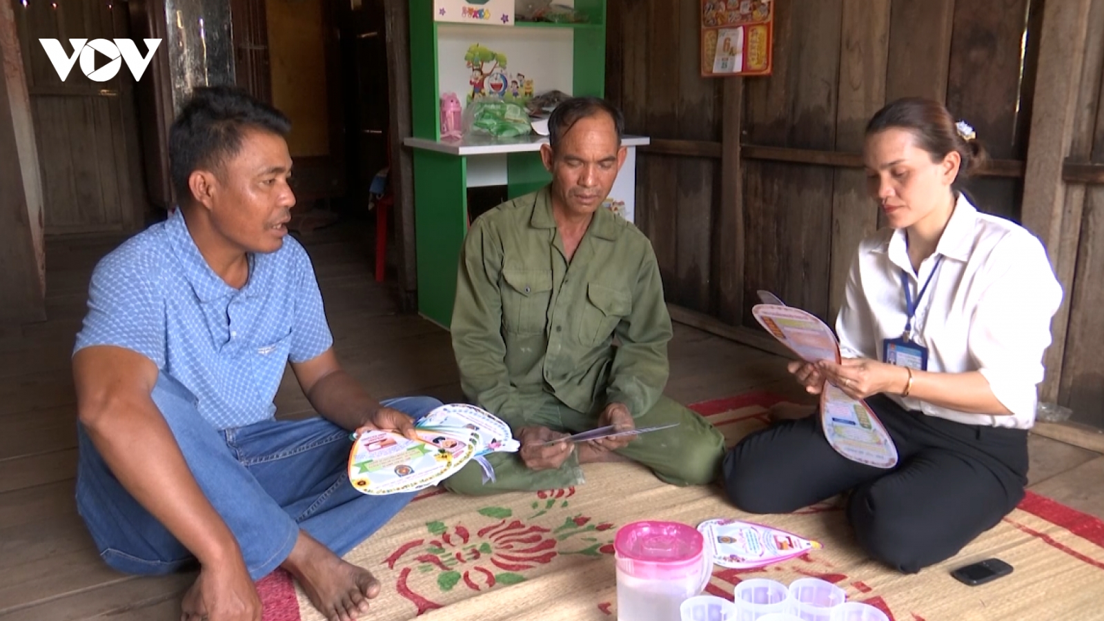 Đắk Lắk phát huy vai trò người có uy tín trong tuyên truyền về bầu cử