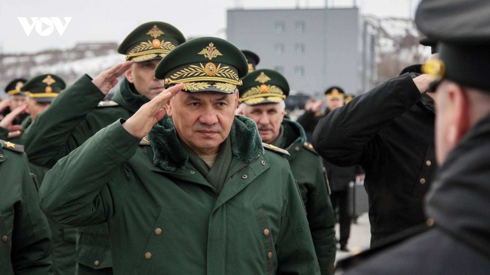 Căng thẳng miền đông Ukraine nóng lên, Nga tuyên bố quân đội “sẵn sàng chiến đấu”