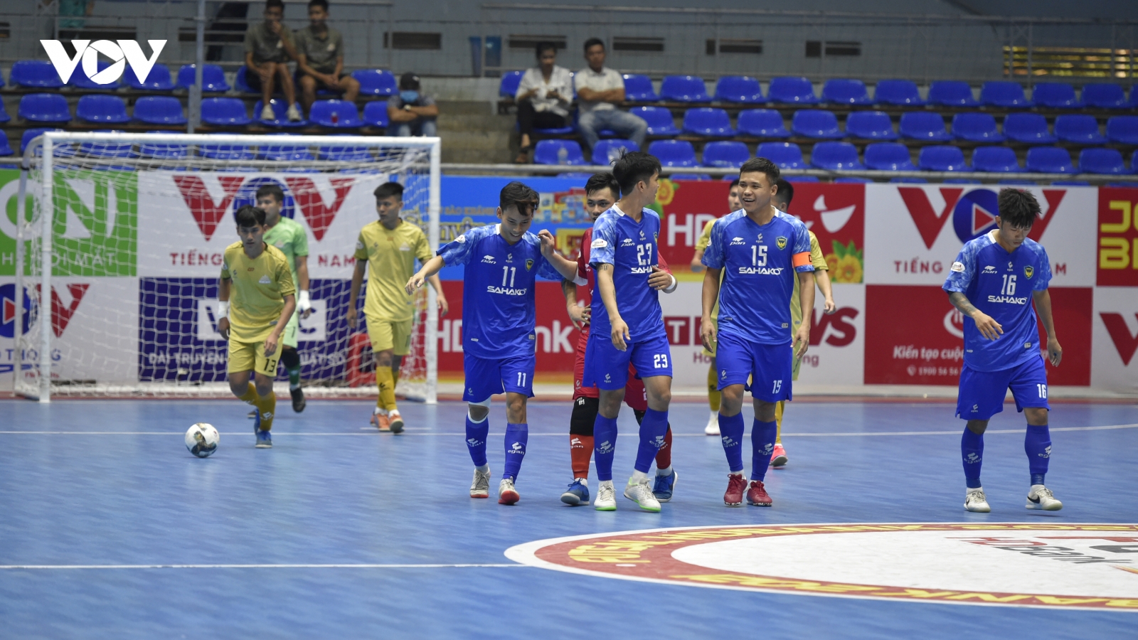 Giải Futsal HDBank VĐQG 2021: Sahako tạm chiếm ngôi đầu