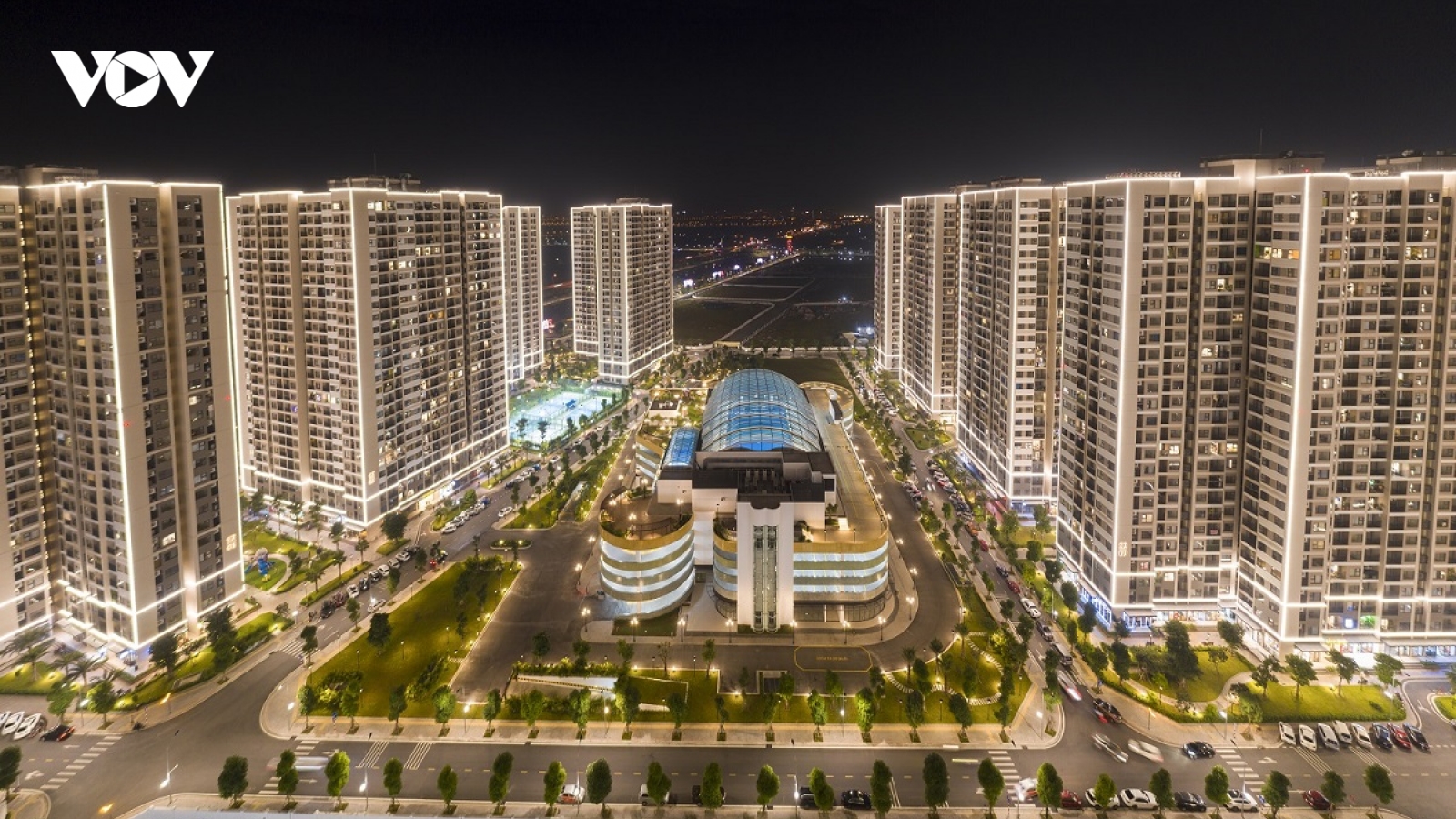 Hàng vạn ứng viên tham dự đại hội tuyển dụng bất động sản lớn nhất 2021
