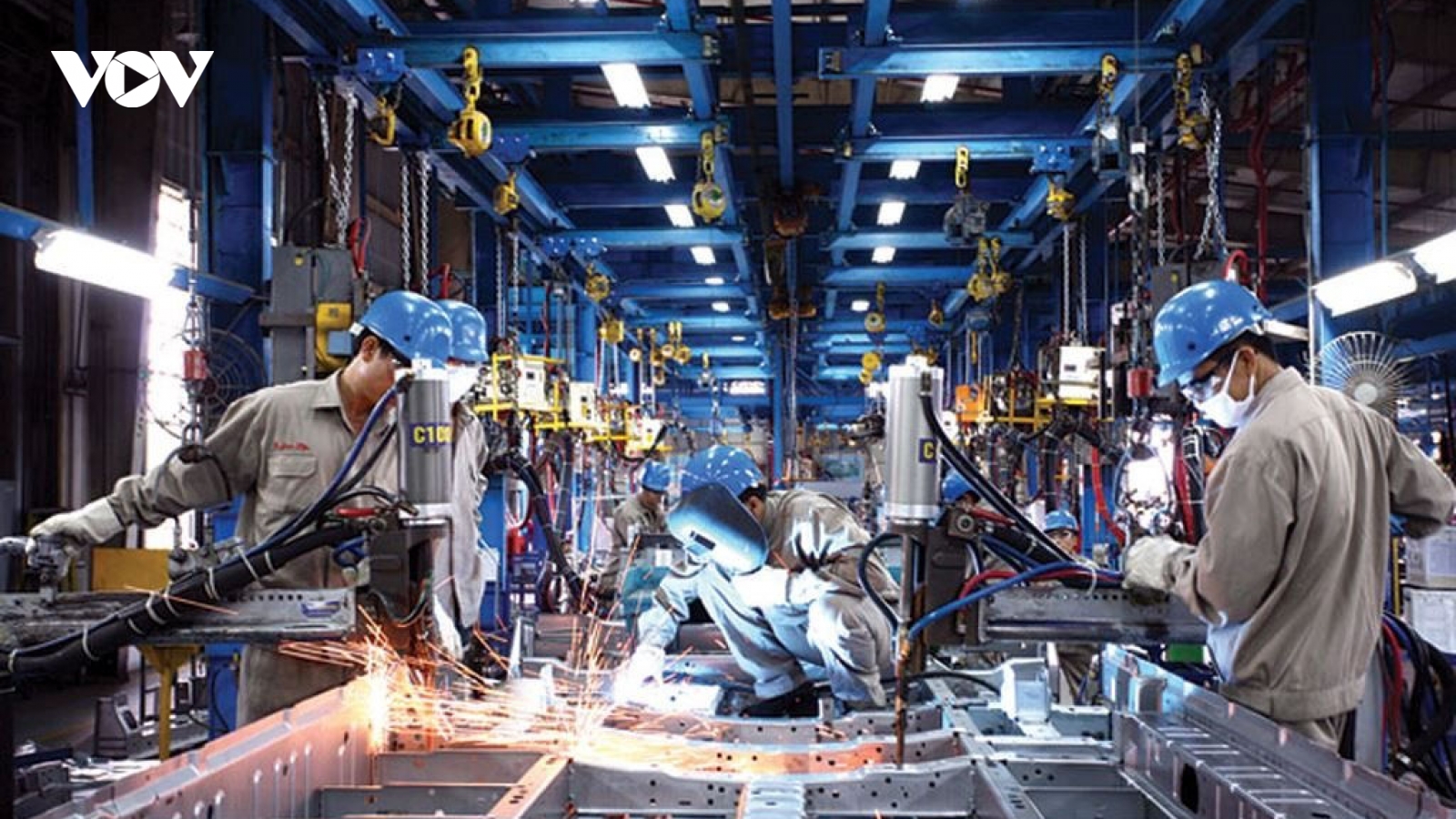 ADB: Tăng trưởng kinh tế của Việt Nam sẽ phục hồi ở mức 6,7% trong năm 2021