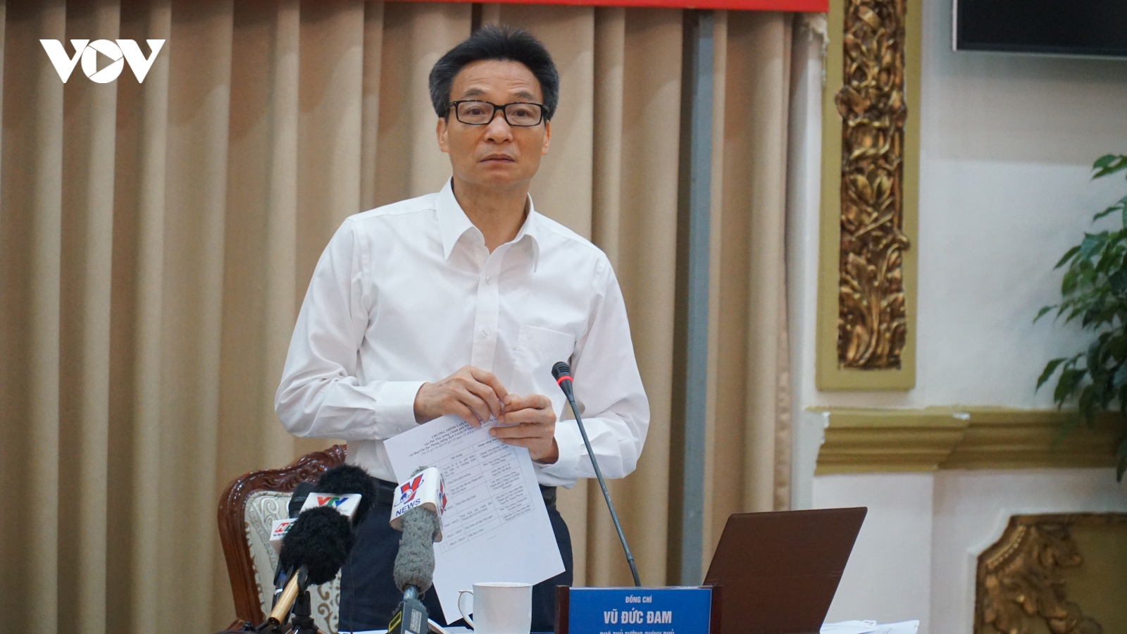 Phó Thủ tướng Vũ Đức Đam: Nhập cảnh trái phép, càng trốn lâu càng xử lý nặng
