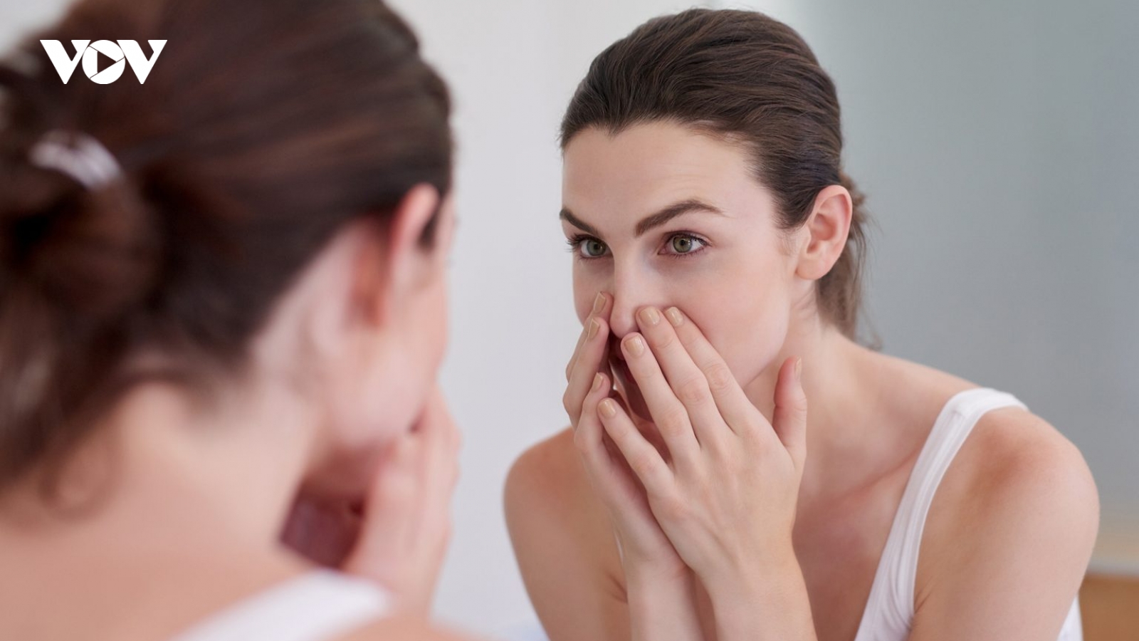 Không nên lãng phí tiền vào 9 loại mỹ phẩm này