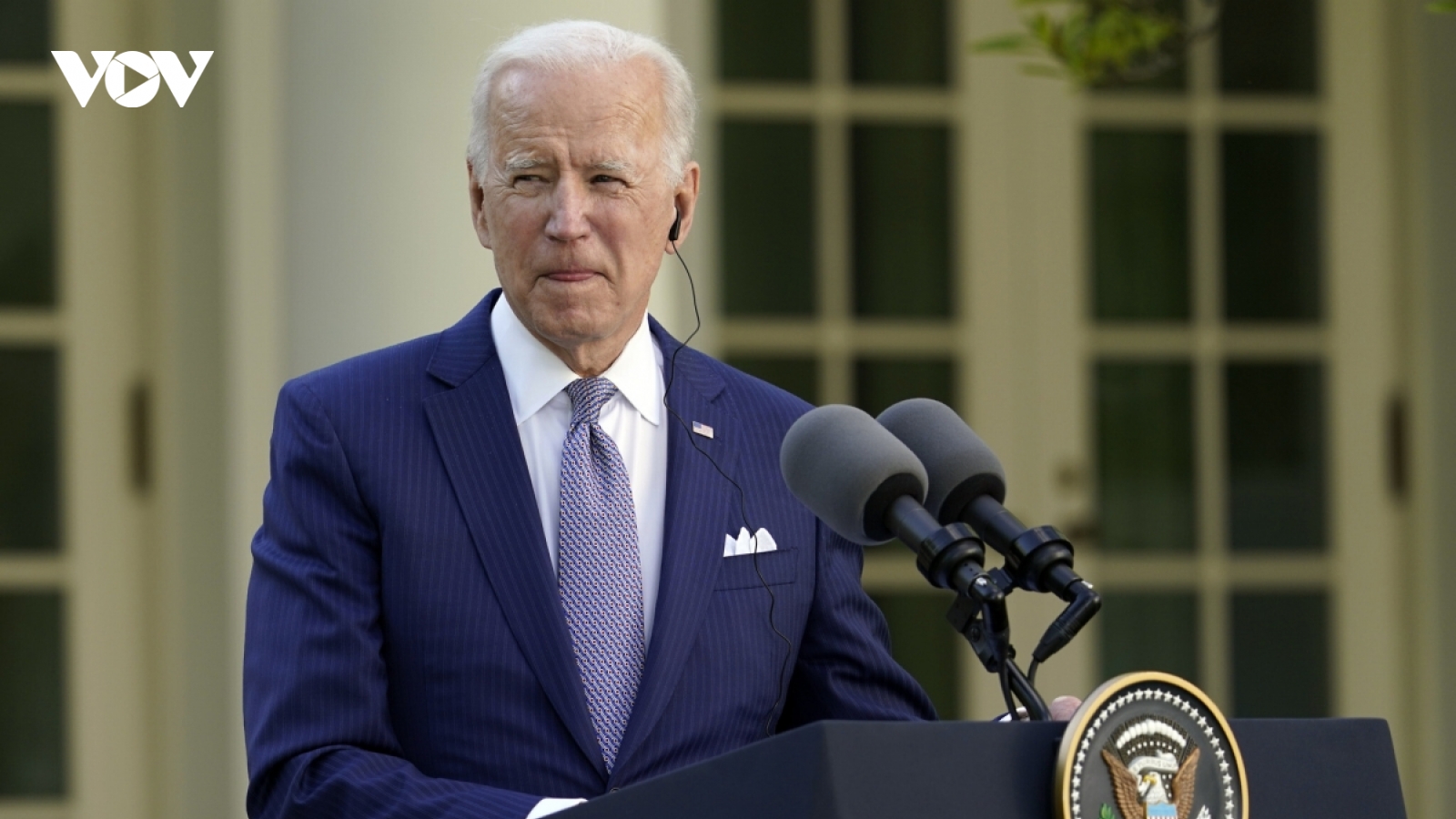Tổng thống Joe Biden nhận được hơn 50% tỷ lệ ủng hộ trong 100 ngày đầu nhiệm kỳ