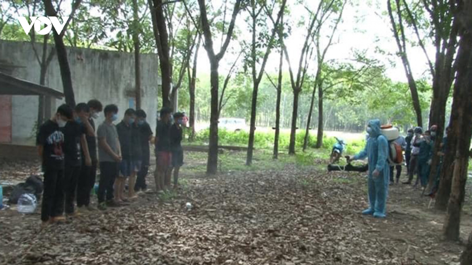 9 người Trung Quốc nhập cảnh trái phép âm tính lần 1 với SARS-CoV-2