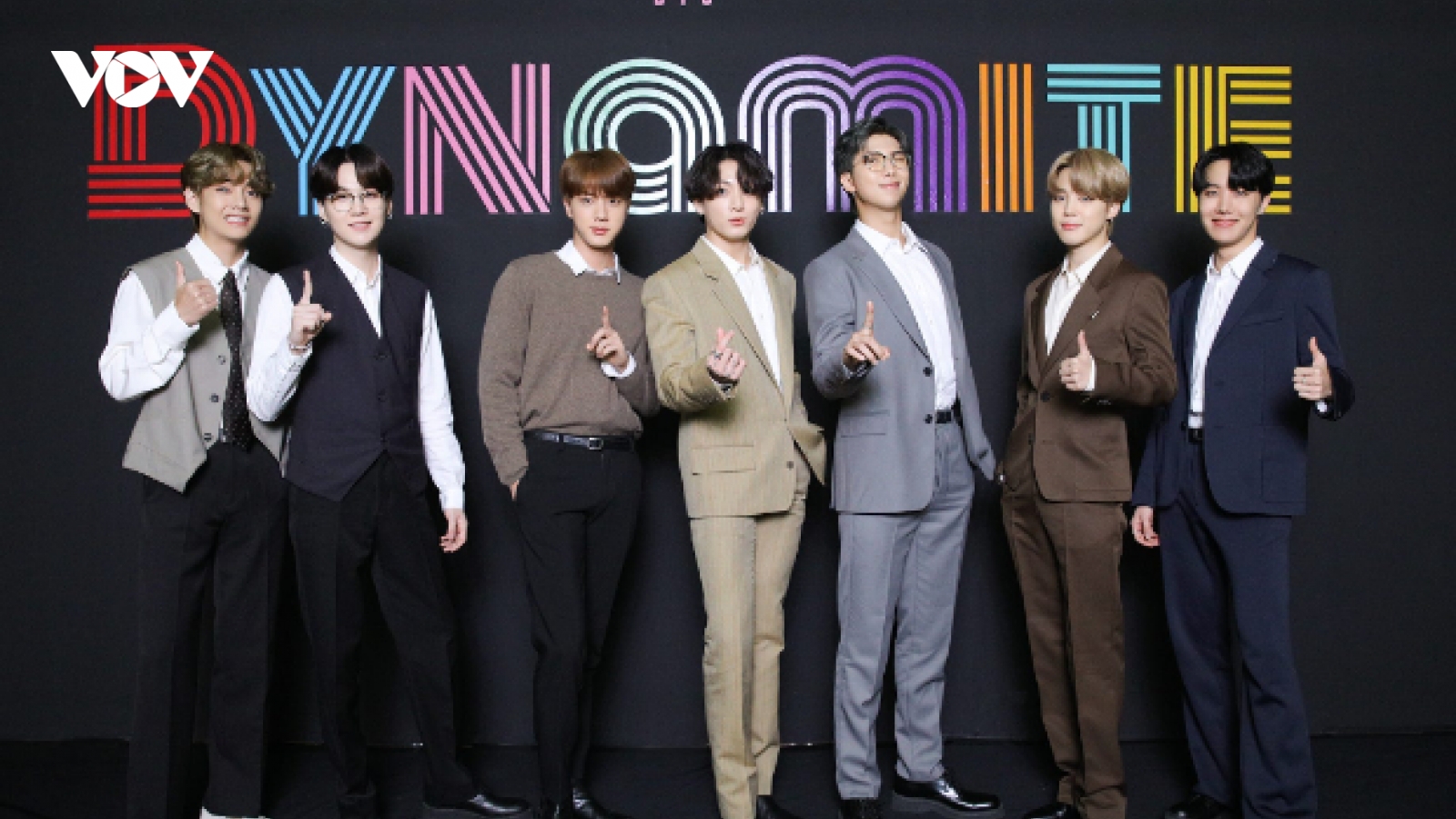 Lên trang bìa, BTS dành nhiều ngợi khen từ tạp chí Mỹ