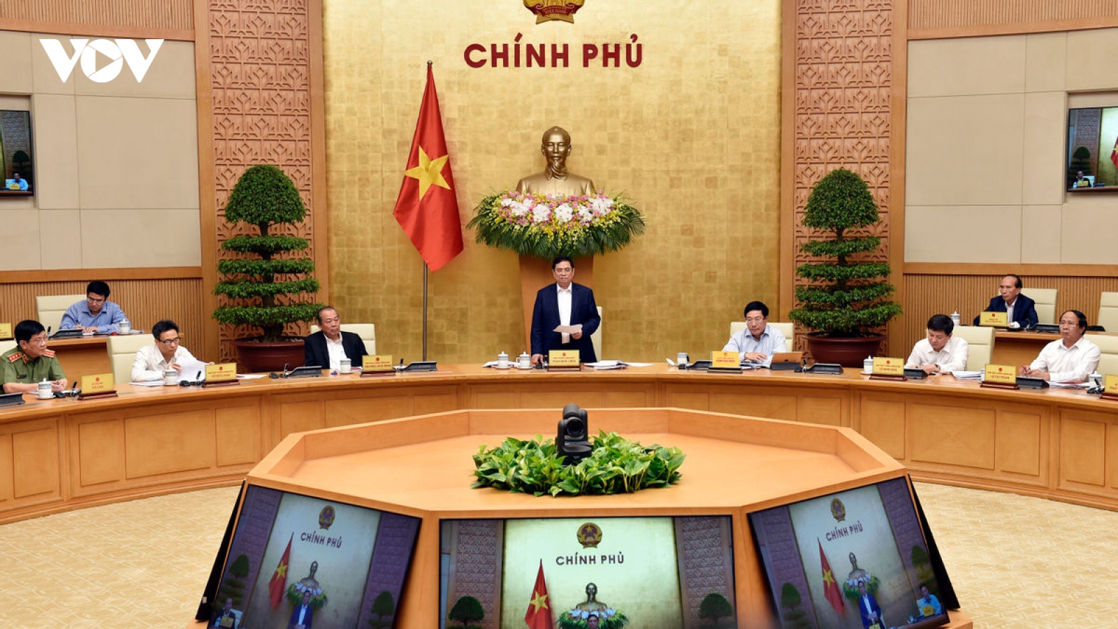 Thủ tướng trực tiếp phụ trách Bộ Quốc phòng, Bộ Công an, VOV, VTV, TTXVN