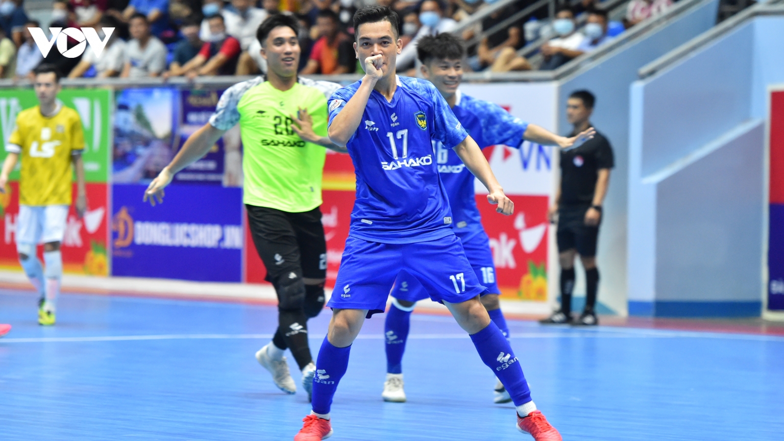 Giải Futsal HDBank VĐQG 2021: Sahako giữ vững ngôi đầu trước "chung kết" lượt đi