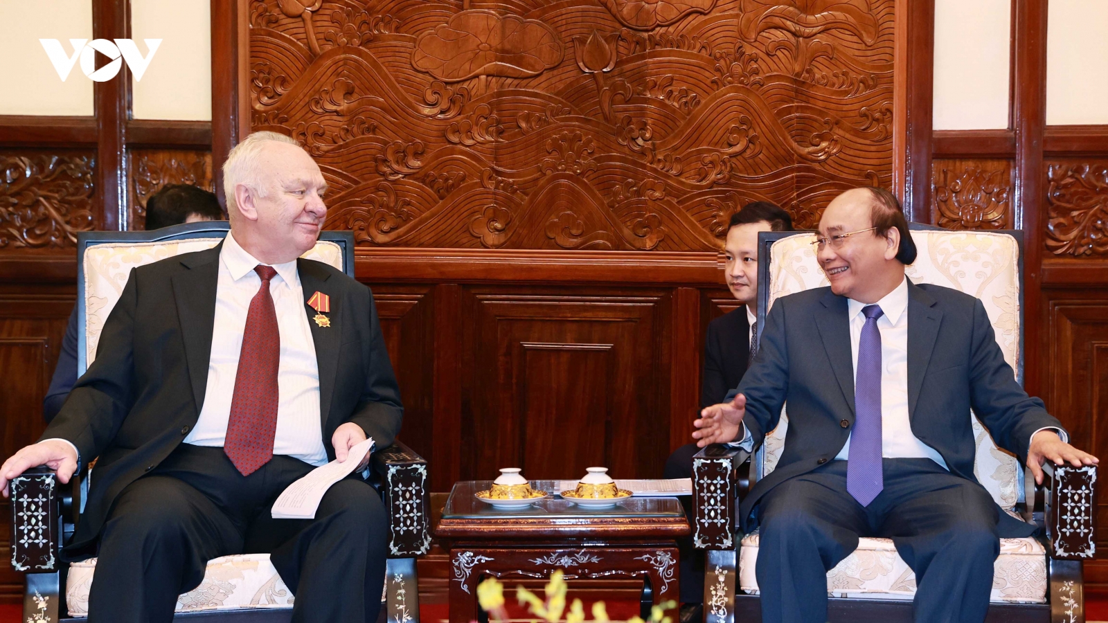 Chủ tịch nước Nguyễn Xuân Phúc tiếp Đại sứ Nga chào từ biệt