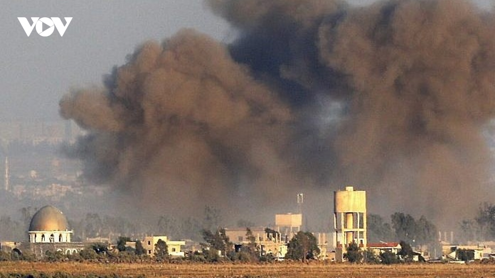 Israel không kích thủ đô của Syria, 4 binh sĩ bị thương