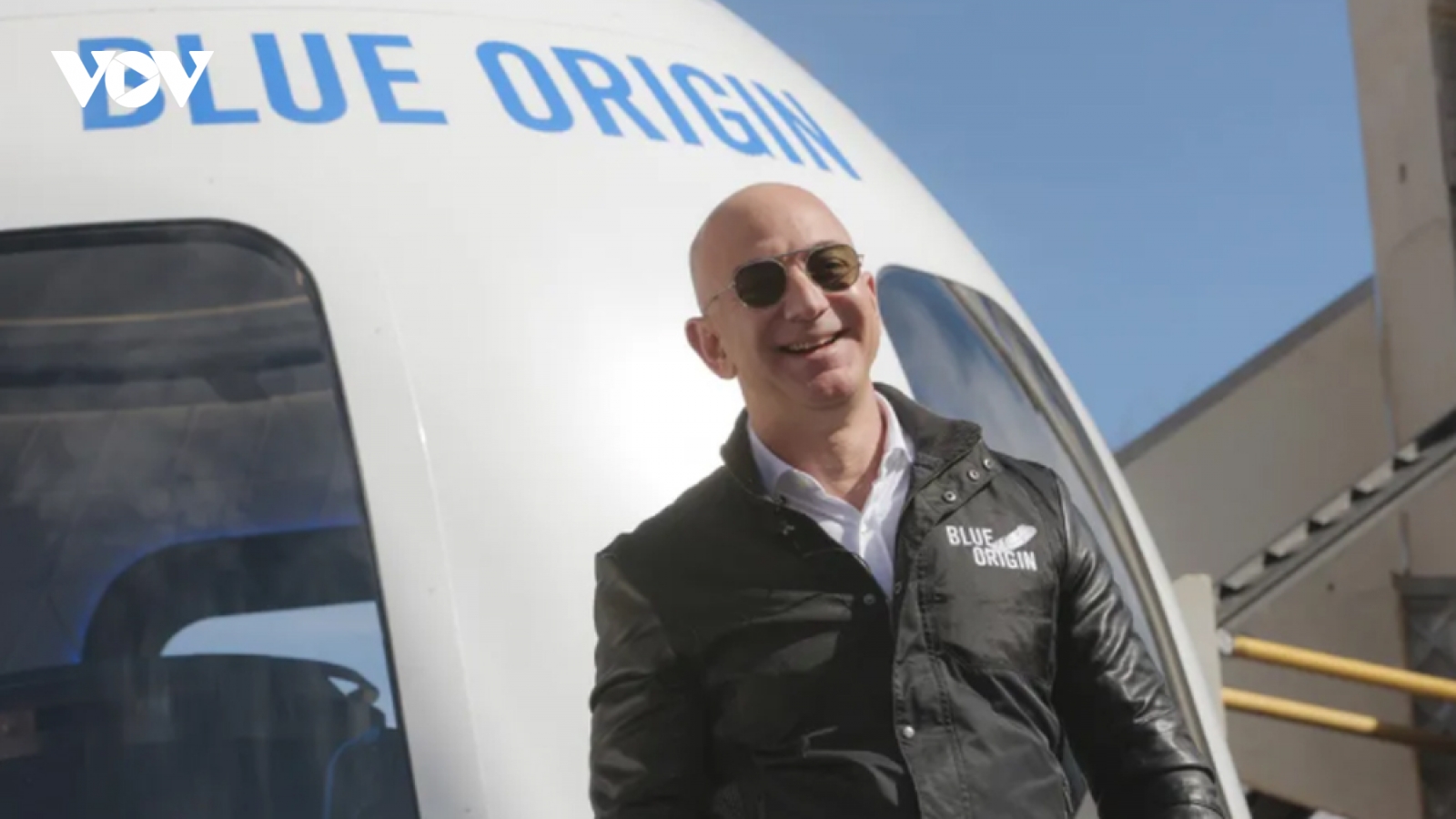 Tỷ phú Jeff Bezos sắp mở bán vé du lịch vũ trụ trên tàu New Shepard