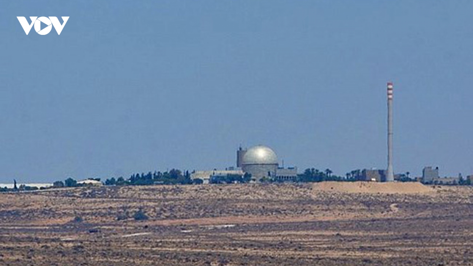 Tên lửa bắn từ Syria phát nổ gần lò phản ứng hạt nhân của Israel