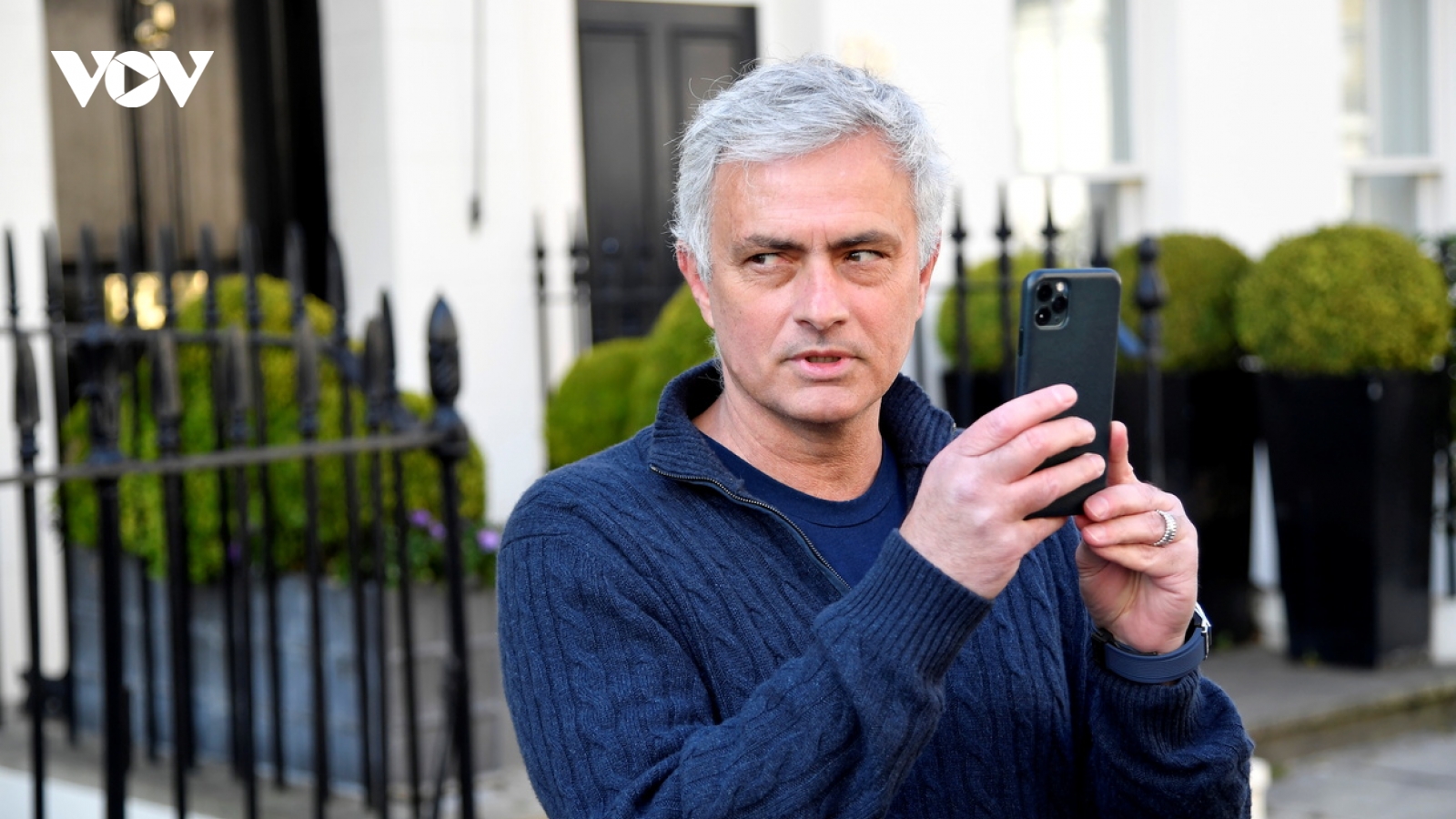 Jose Mourinho trả lời phỏng vấn "chất lừ" sau khi bị Tottenham sa thải