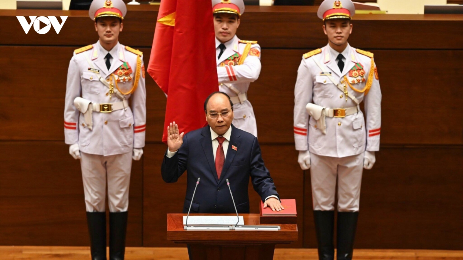 Lãnh đạo các nước điện đàm và gửi điện chúc mừng Chủ tịch nước và Thủ tướng Chính phủ
