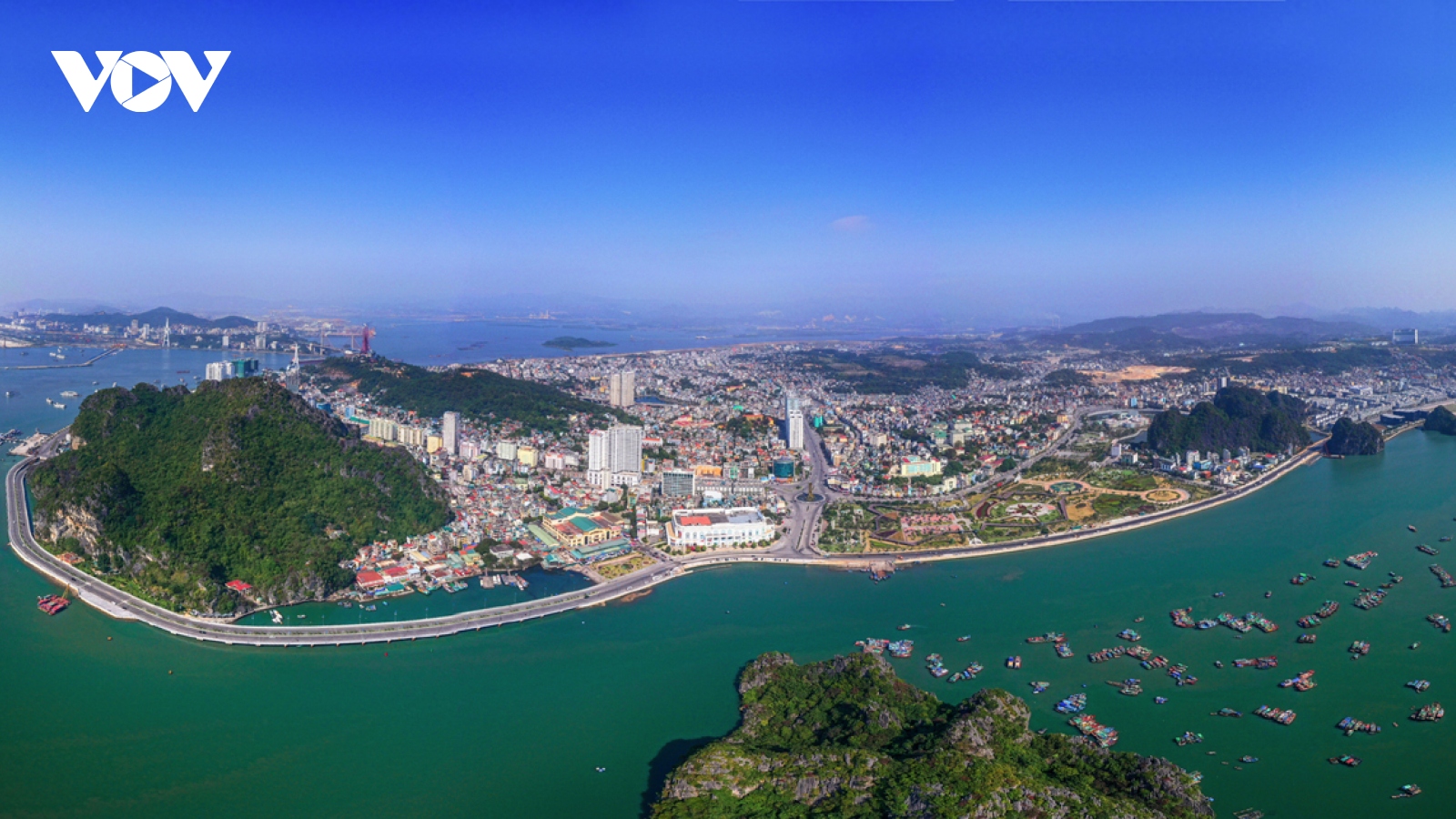  Nhiều hoạt động kích cầu du lịch Quảng Ninh dịp lễ 30/4 - 1/5